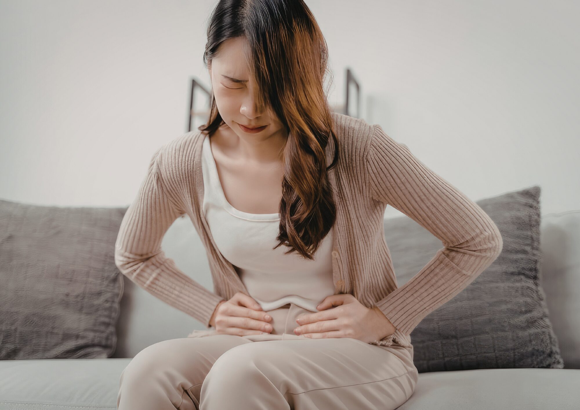 ノロウイルスの症状｜食中毒の潜伏期間・原因食品・やってはいけないNG行動を解説